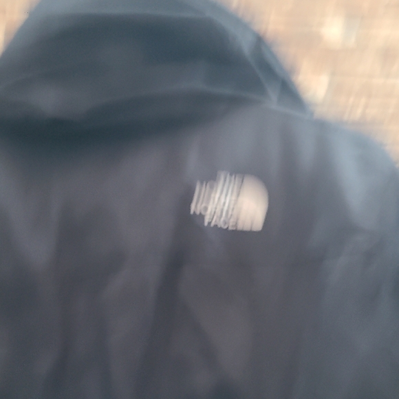 The North Face Women's Black Ski Jacket - Picture 14 of 17